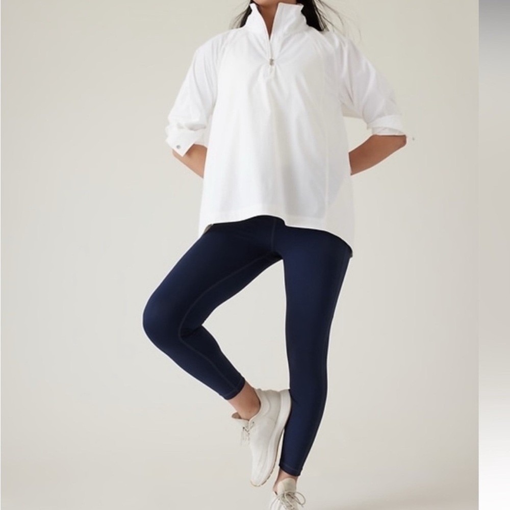 Athleta Advantage Poplin  Top Sz S NWT
